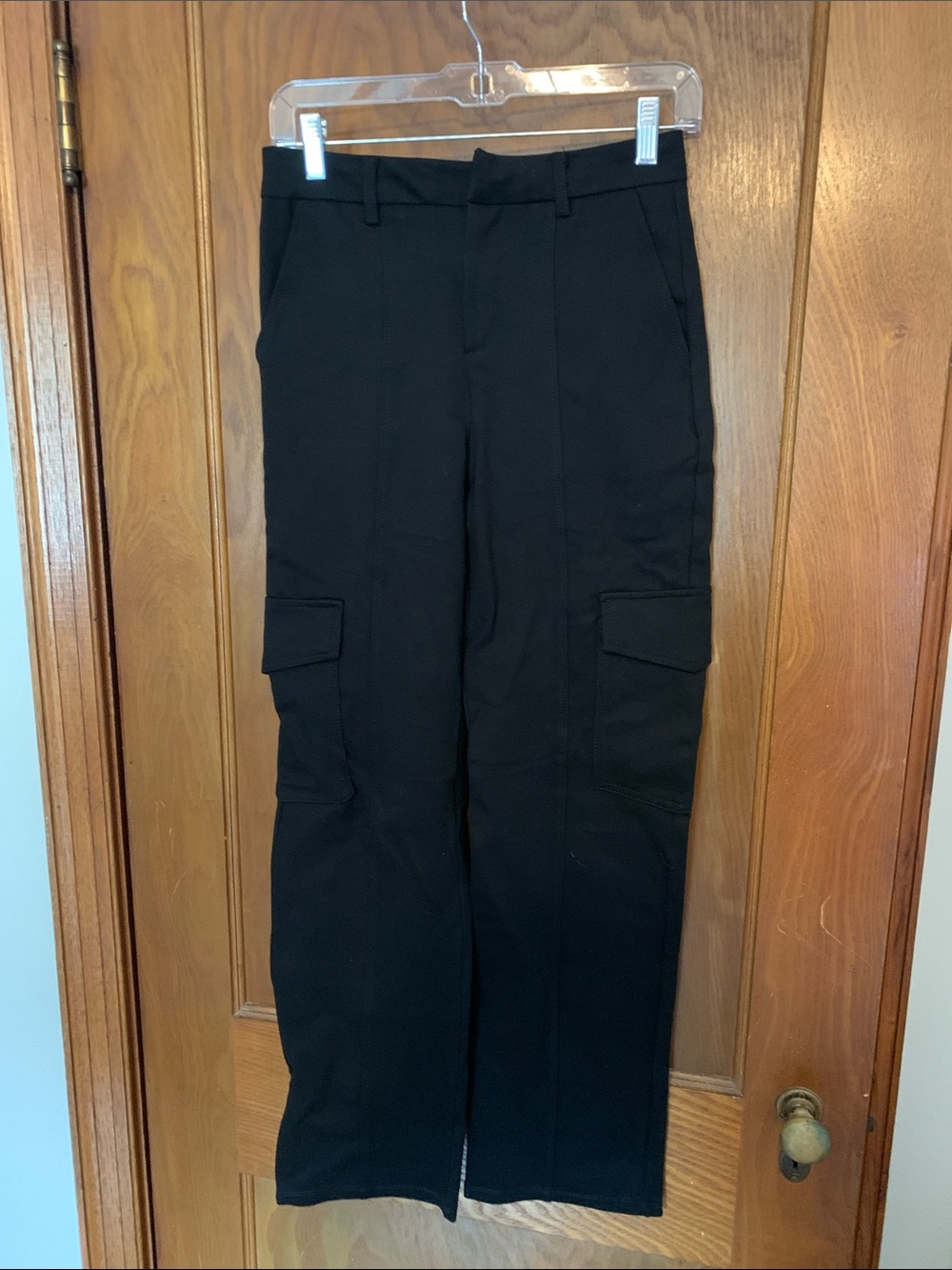 Hunter and Brown Black Cargo Jeggings with Side Pockets